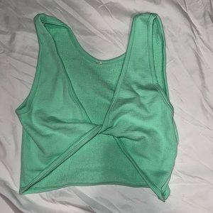 Nikibiki crop top size S